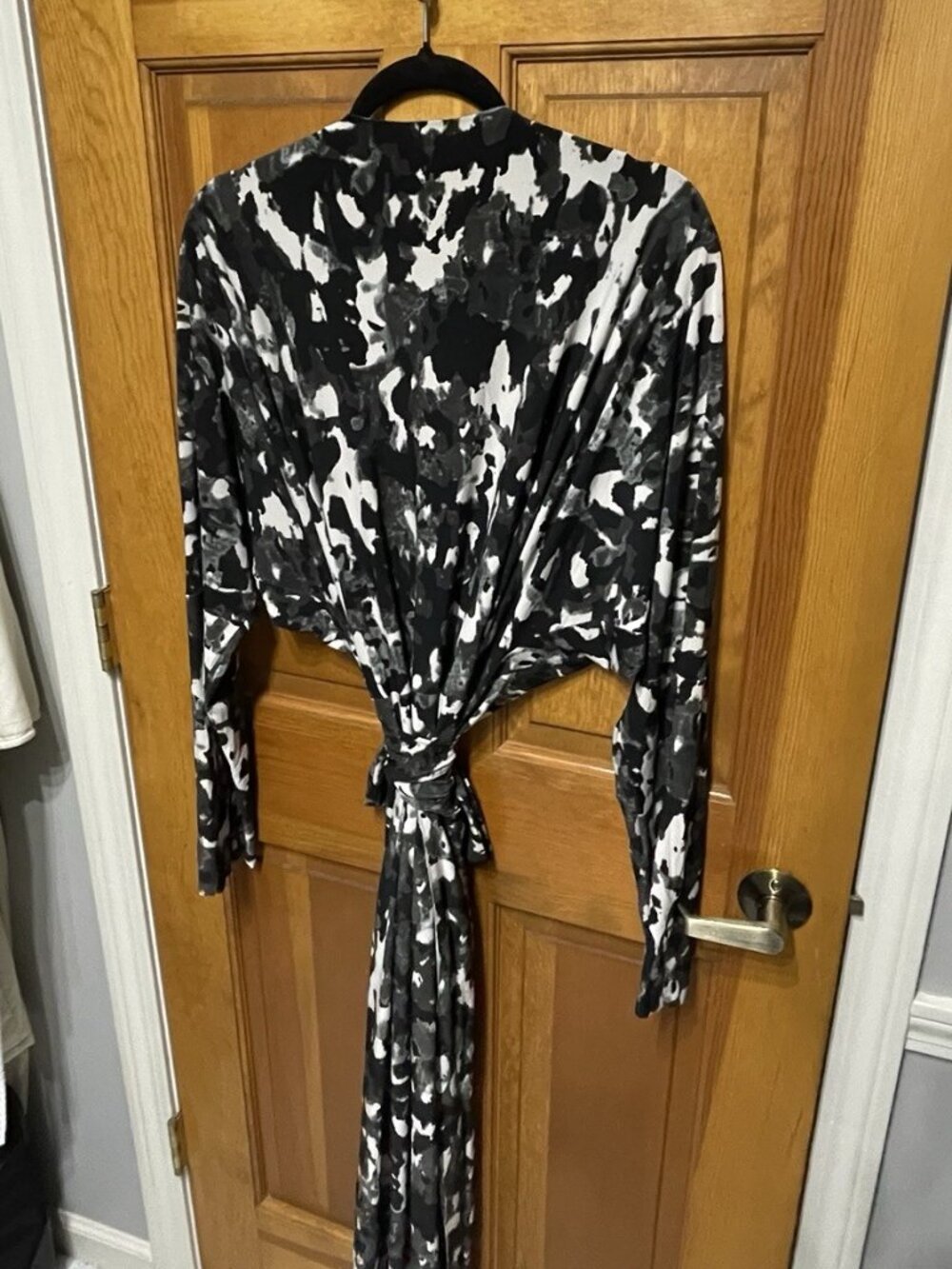 NORMA KAMALI Wrap Dress Maxi Gown with Tie, Modern Camo, Dolman Sleeves, XL - Picture 6 of 9